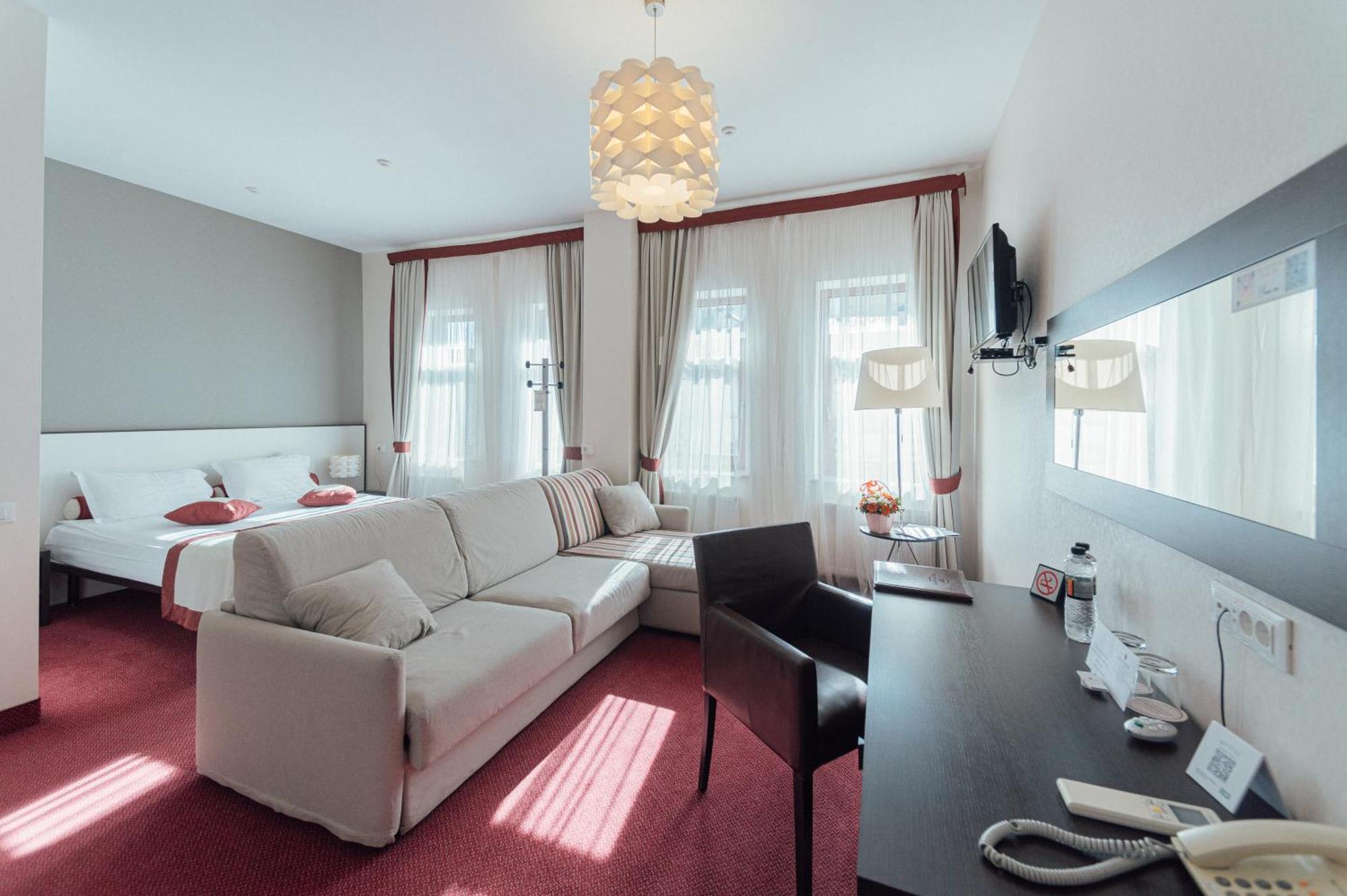 Boutique Palais Royal 3*