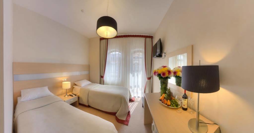 Hotel Boutique Palais Royal 3*